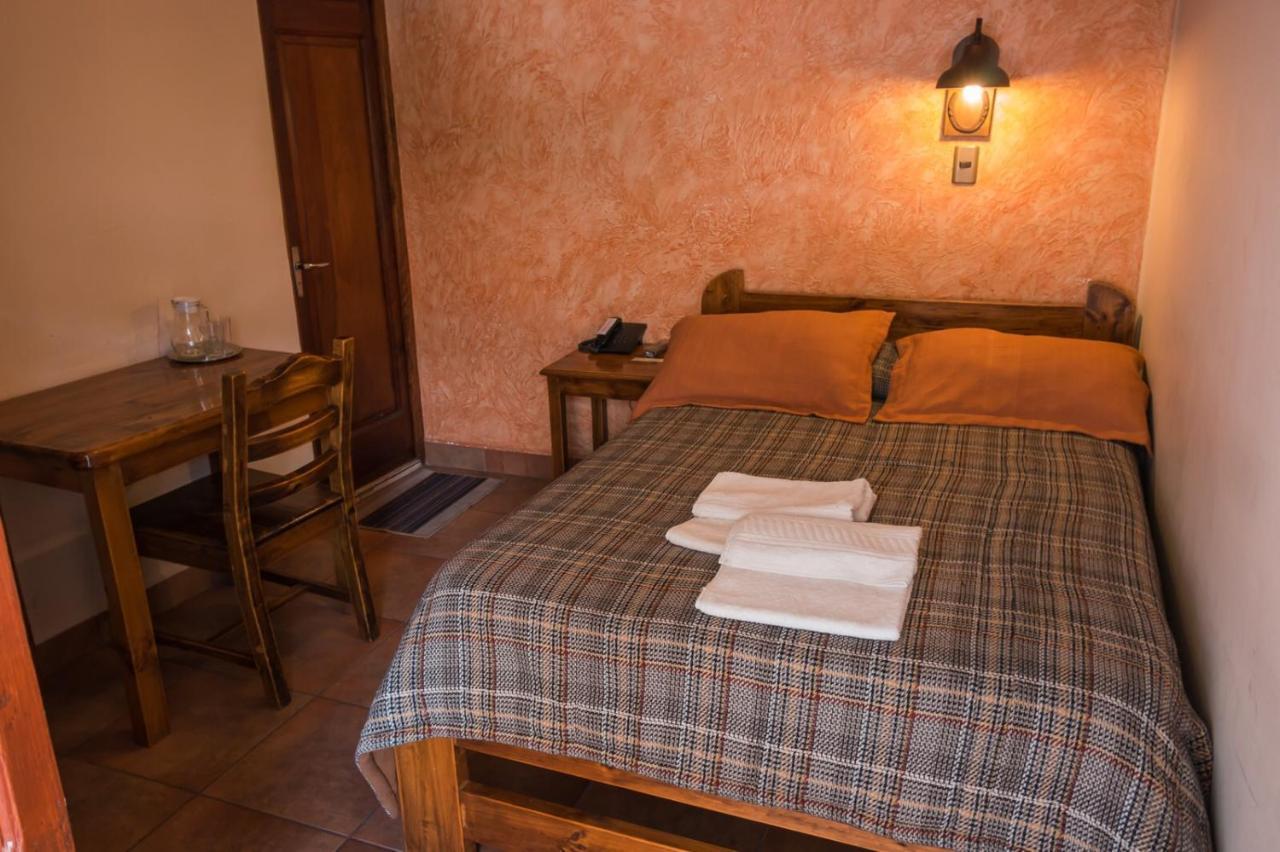 La Escondida Hostal Сукре Экстерьер фото